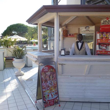 Hotel Conchiglia Cervia Luaran gambar