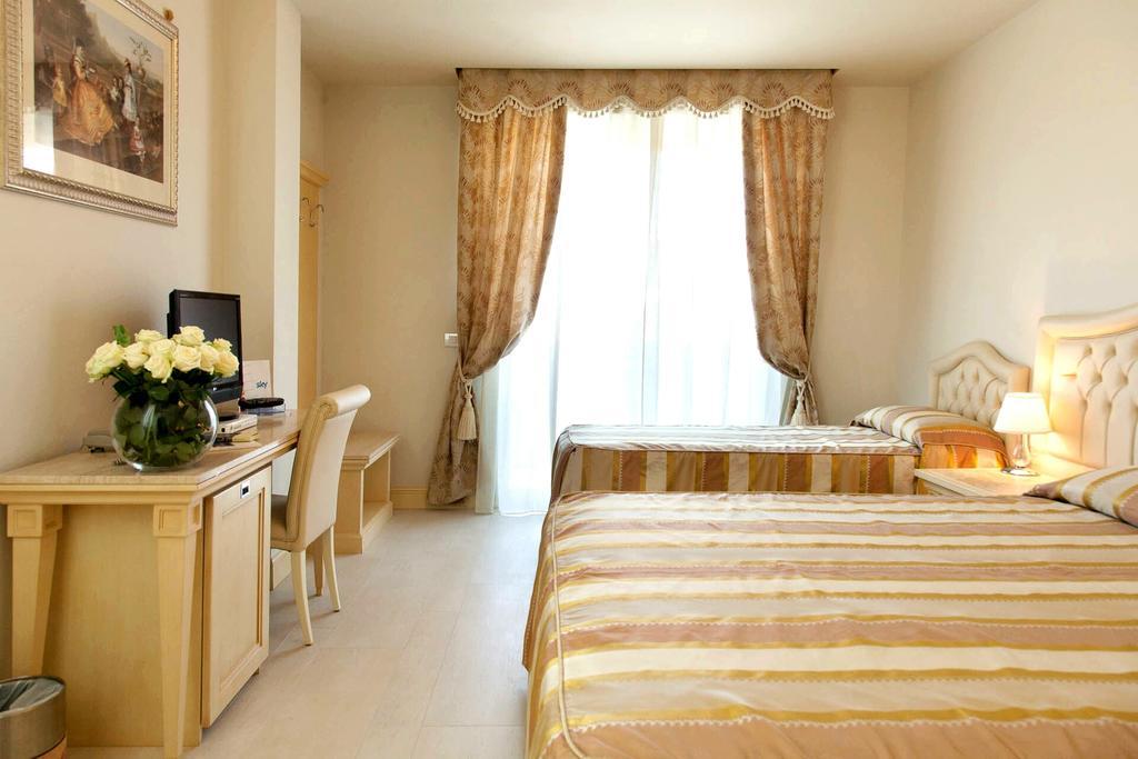Hotel Conchiglia Cervia Bilik gambar